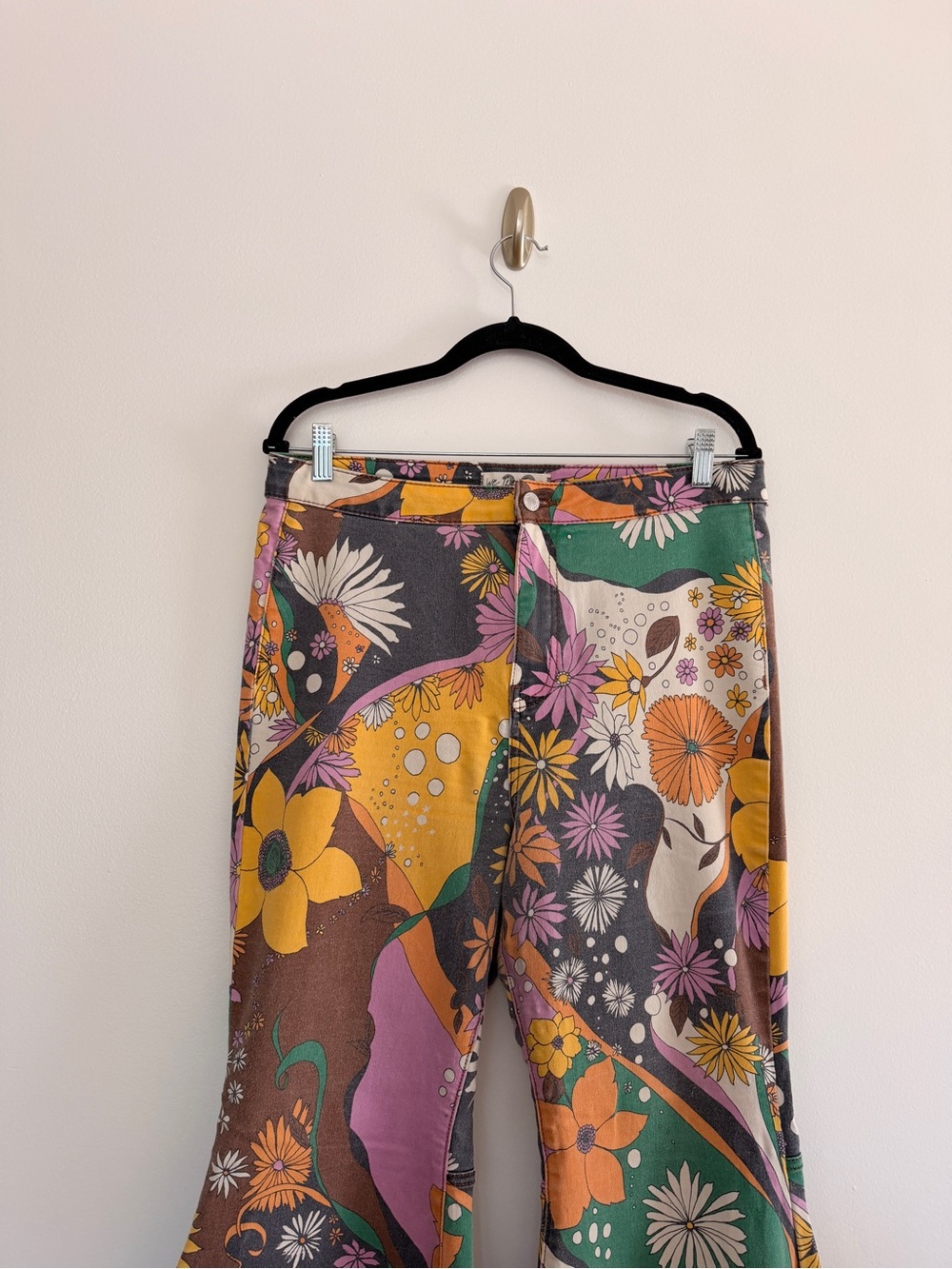 Rare free People floral flare jeans psychedelic combo Size 32 - Picture 3 of 8